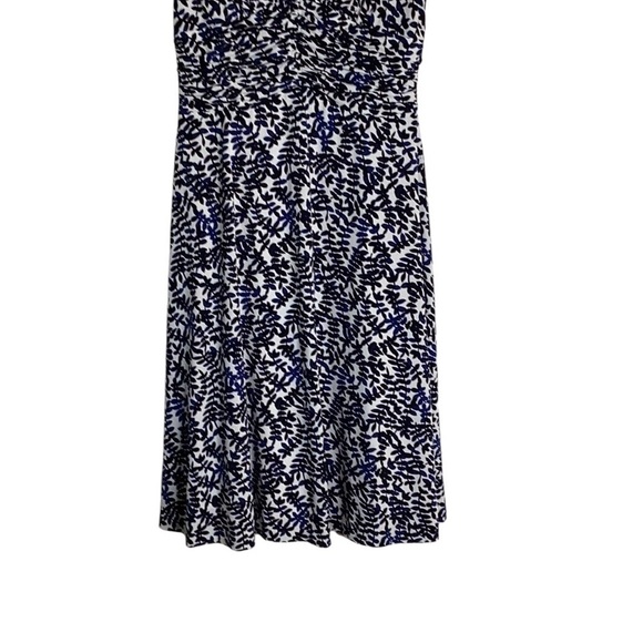 Jones Wear Sleeveless Navy/White Polyester Business Casual Print Dress Size 8 - Picture 5 of 12